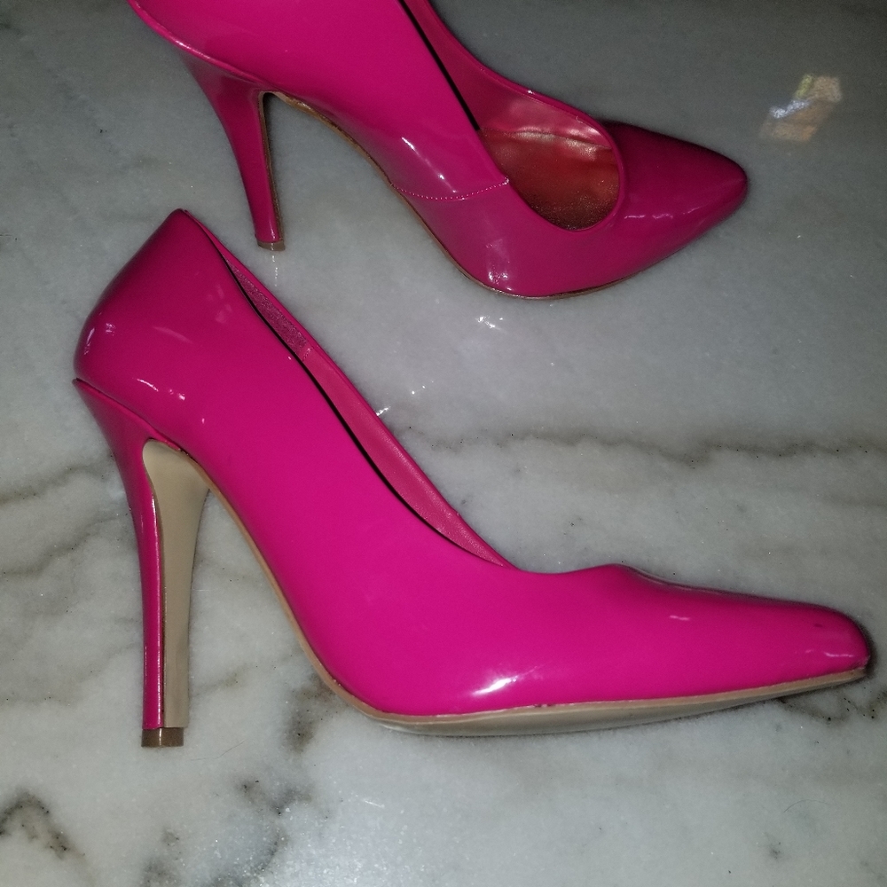 Pink heels size 8 brand Y-not